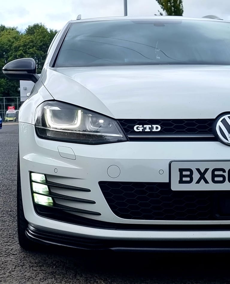 Volkswagen, GOLF, Estate, 2016, Manual, 1968 (cc), 5 doors