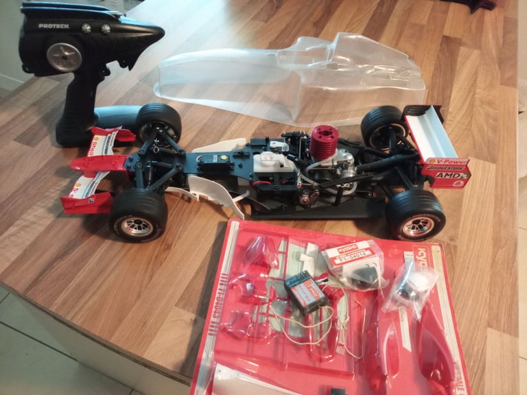 image for Kyosho 1/8 scale F1 car nitro new