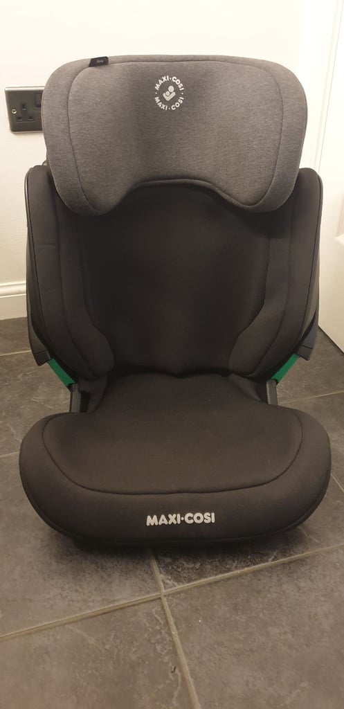 Maxi Cosi i-size