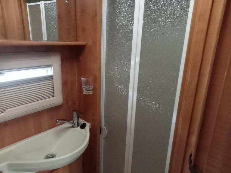 AUTO-TRAIL TRACKER EK SE 08 PLATE 