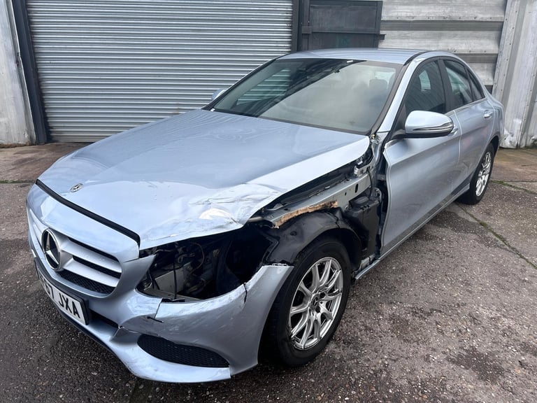 2018 67 REG MERCEDES C CLASS C200 2.0 PETROL DAMAGED REPAIRABLE SALVAGE