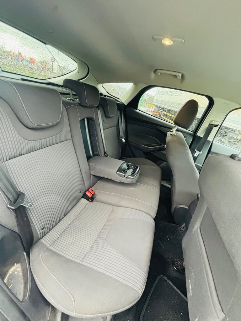 Ford, FOCUS, Hatchback, 2013, Manual, 1997 (cc), 5 doors