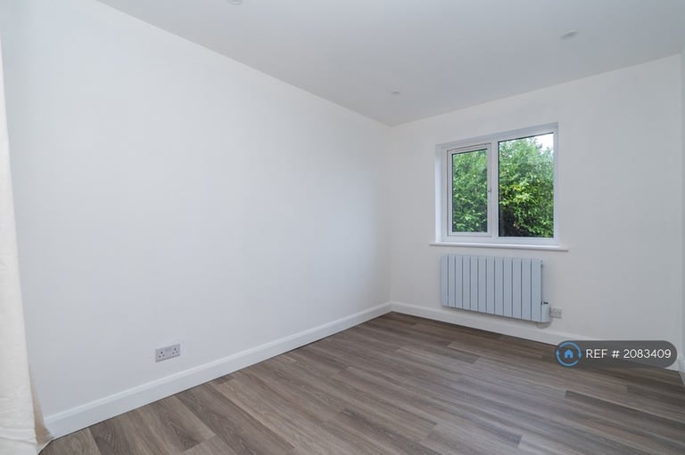 3 bedroom house in Hill Lane, Southampton, SO15 (3 bed) (#2083409)