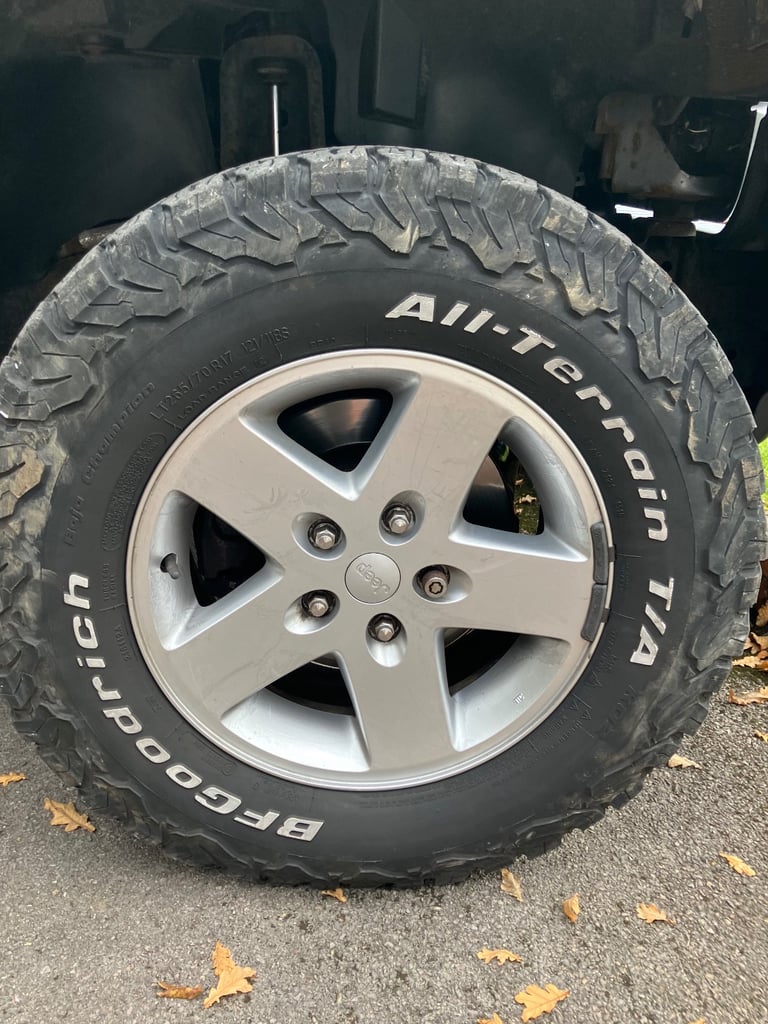 image for Jeep Wrangler JK Wheels & Tyres BF Goodrich All Terrain A/T
