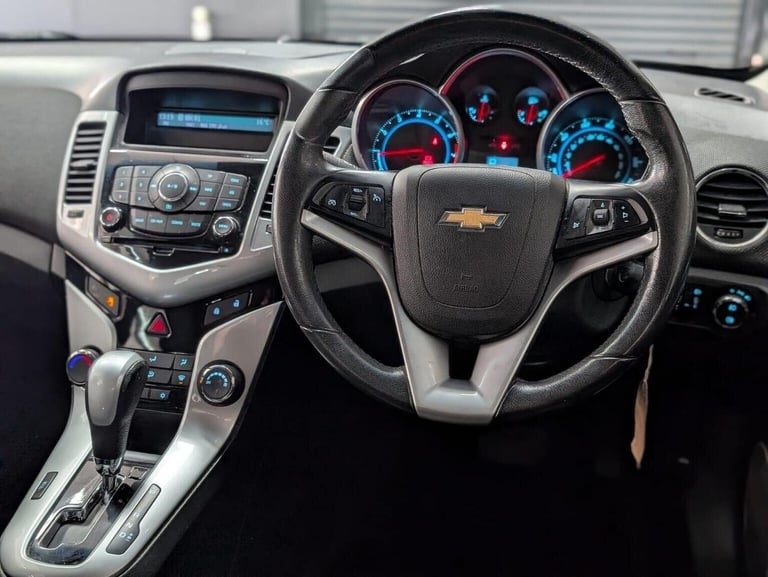 2013 Chevrolet Cruze 1.8 LT Estate 5dr Petrol Auto Euro 5 (141 ps) ESTATE Petrol Automatic
