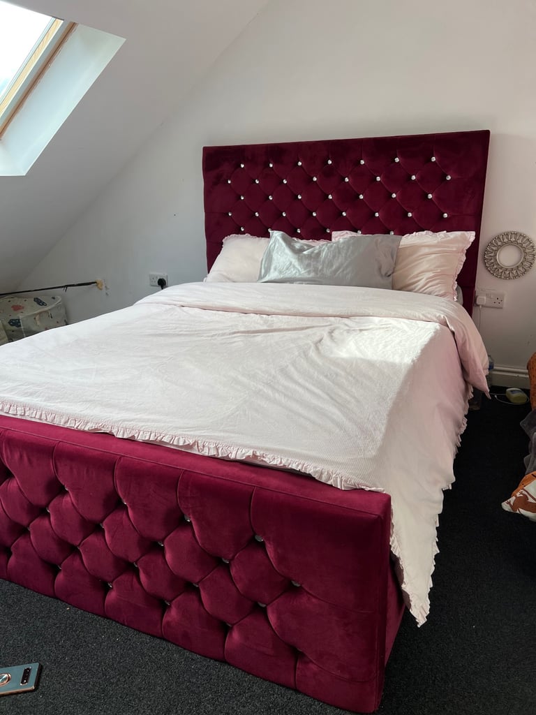 image for King size bed frame 