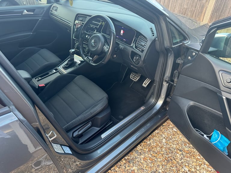 2018 Volkswagen Golf 2.0 TSI 310 R 5dr 4MOTION DSG HATCHBACK Petrol Automatic