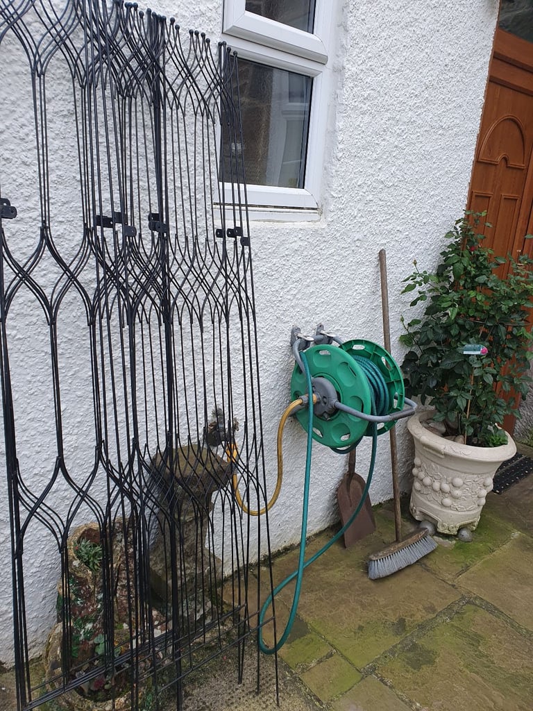 image for Large Metal Trellis Wall Climbing Garden Plant Frame Rose Support 1.8m x 40cm
