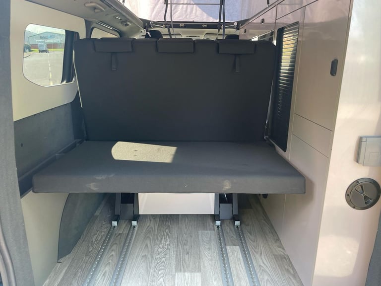 Wellhouse Ford Custom Tourneo