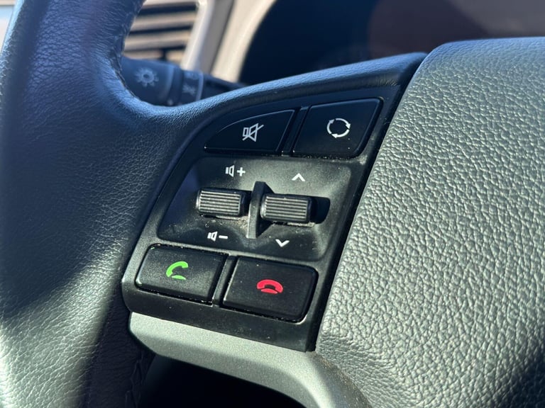 2017 Hyundai TUCSON 2.0 CRDi Blue Drive Premium SE Euro 6 (s/s) 5dr ESTATE Diesel Manual