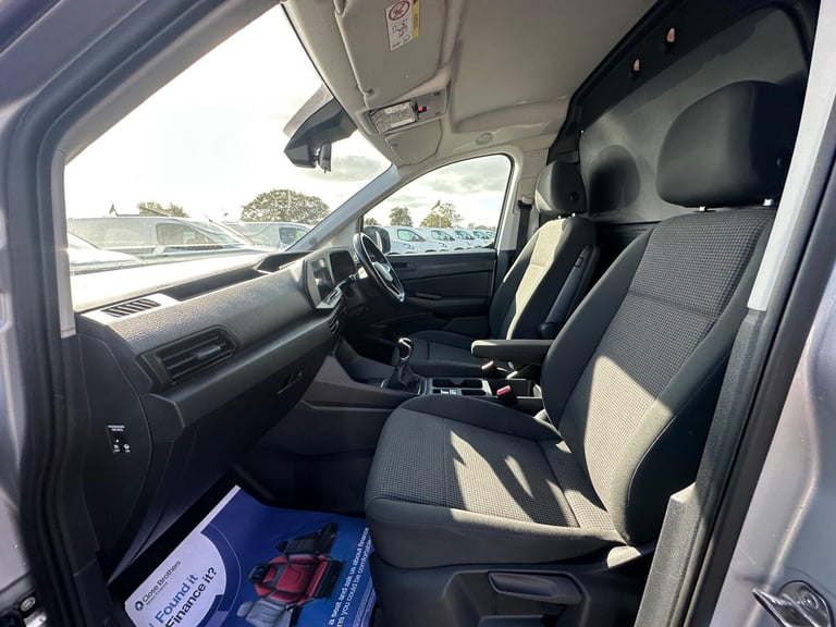 2022 Volkswagen Caddy 2.0 TDI C20 Commerce Pro SWB Euro 6 (s/s) 5dr PANEL VAN Diesel Manual