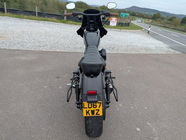 HARLEY-DAVIDSON SPORTSTER XL883N IRON