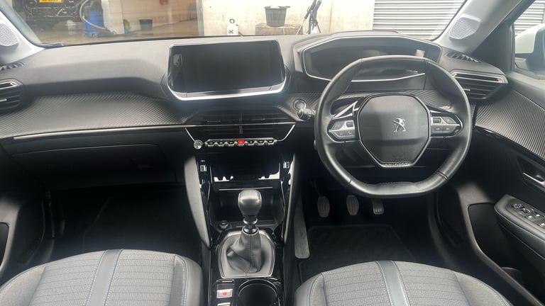 2020 Peugeot 208 1.2 PureTech 100 Allure 5dr Petrol Hatchback Hatchback Petrol Manual