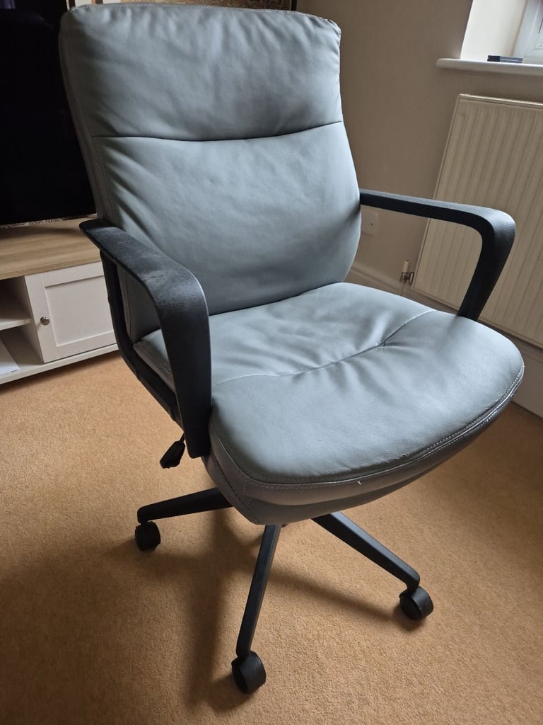 image for Comfy office chair