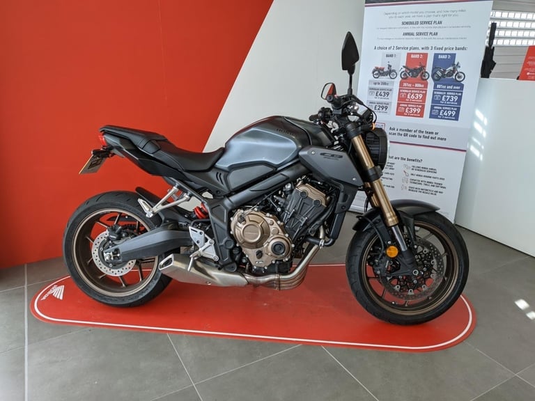 2024 HONDA CB650R NEO SPORTS CAFE GREY METALLIC T/TIDY FITTED 