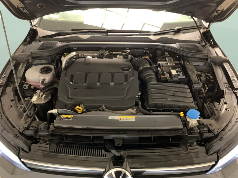 2021 Volkswagen Golf 2.0 TDI Life 5dr HATCHBACK DIESEL Manual