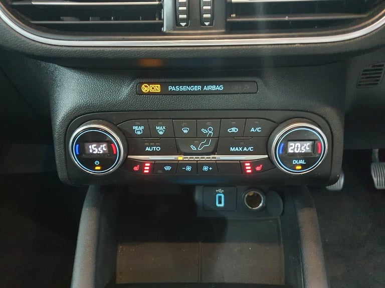 2018 Ford Focus 1.5 EcoBlue Titanium Euro 6 (s/s) 5dr HATCHBACK Diesel Manual