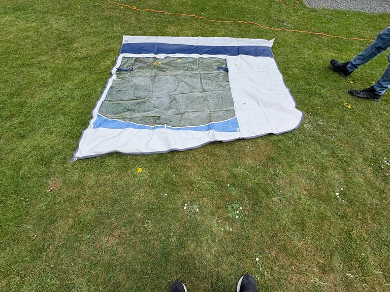 Apache Westminster 900 Awning