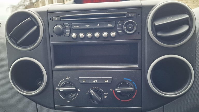 2010 Peugeot Partner Tepee 1.6 16v Tepee Urban 5dr MPV Petrol Manual