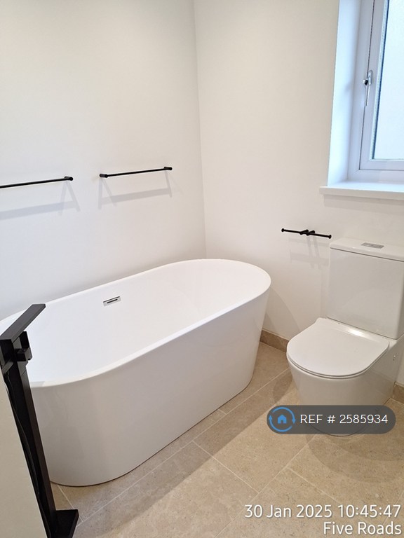 4 bedroom house in Llys Bryn Gwyrdd, Llanelli, SA15 (4 bed) (#2585934)