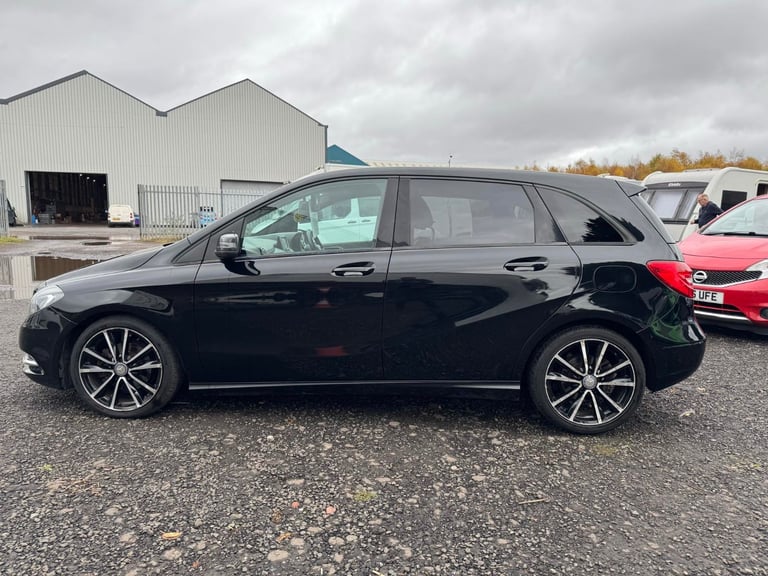 Mercedes-Benz, B CLASS, £35 year road taxMPV, 2014, Manual, 1461 (cc), 5 doors