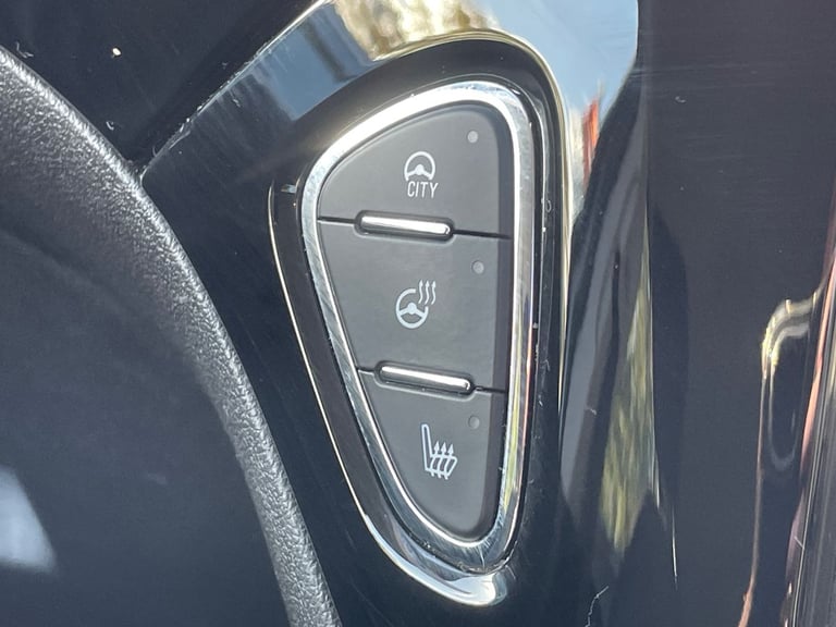 2018 Vauxhall Corsa Corsa 1.4 Griffin 5dr Hatchback Petrol Manual