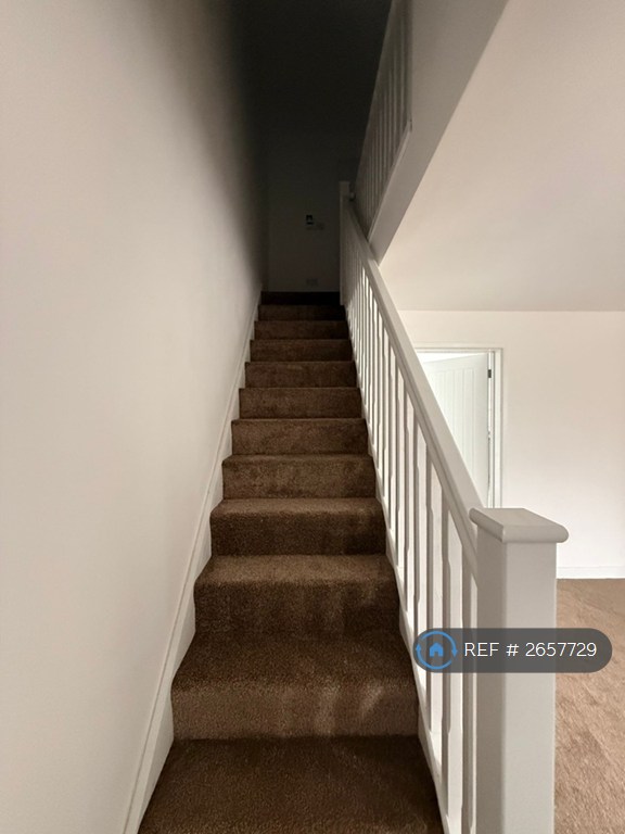 3 bedroom house in Cody Court, Silverdale Close, CV2 (3 bed) (#2657729)