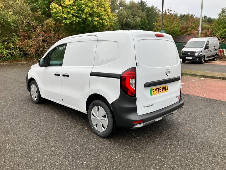  Nissan Townstar 45kWh Acenta Panel Van 6dr Electric Auto L1 (122 ps) Electric Automatic