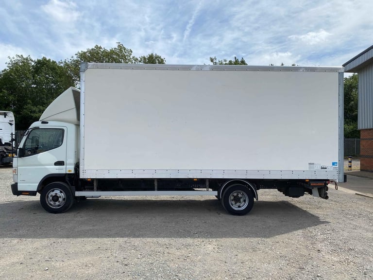 MITSUBISHI FUSO CANTER 7C18 7.5 TONNE BOX VAN 2021 – CN70 UYH