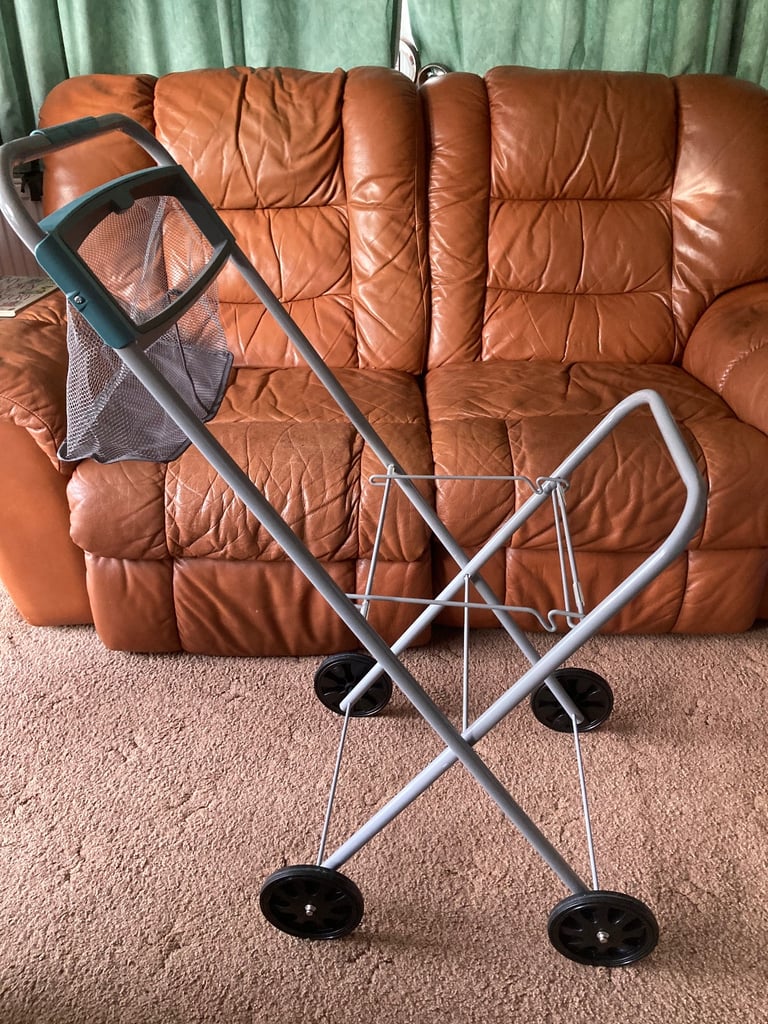 image for Lakeland washing basket trolley