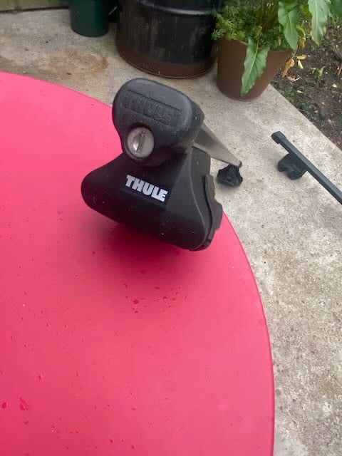 Thule Roof Bars - Clamp