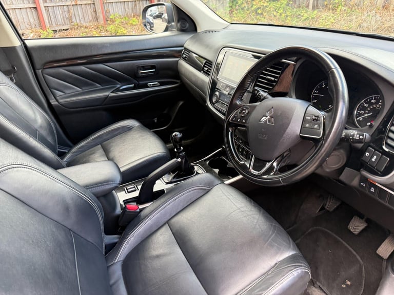 2018 Mitsubishi Outlander 2.2 DI-D 4 4WD Euro 6 (s/s) 5dr ESTATE Diesel Manual