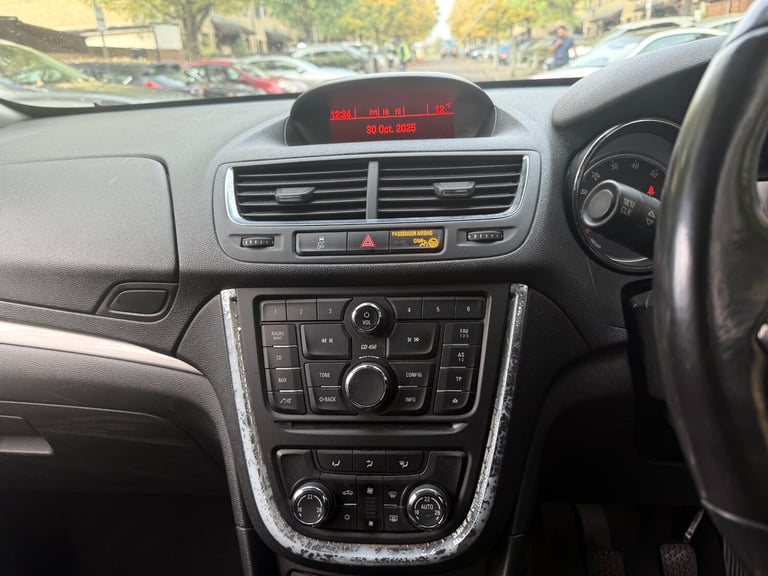 2015 Vauxhall Mokka 1.4T Exclusiv 5dr HATCHBACK Petrol Manual