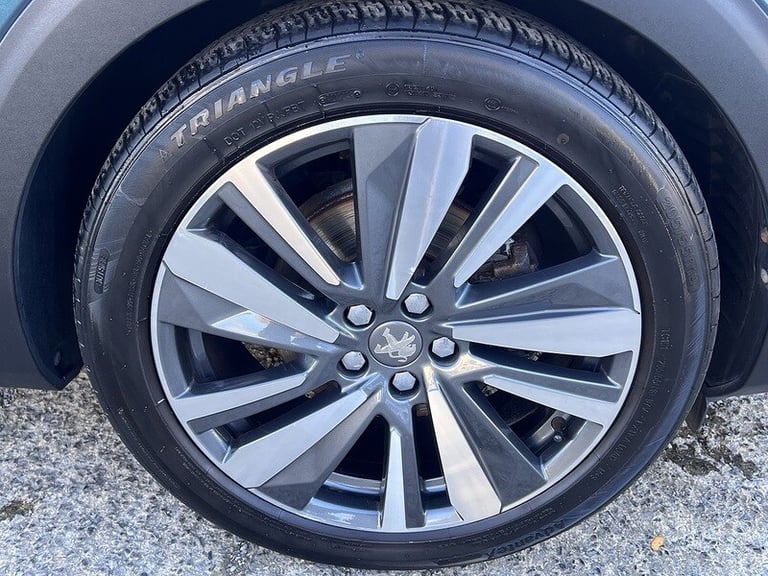 2017 Peugeot 5008 2.0 BlueHDi GT Line 5dr HATCHBACK DIESEL Manual