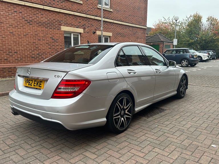 Mercedes-Benz, C CLASS, Saloon, 2012, Semi-Auto, 2143 (cc), 4 doors