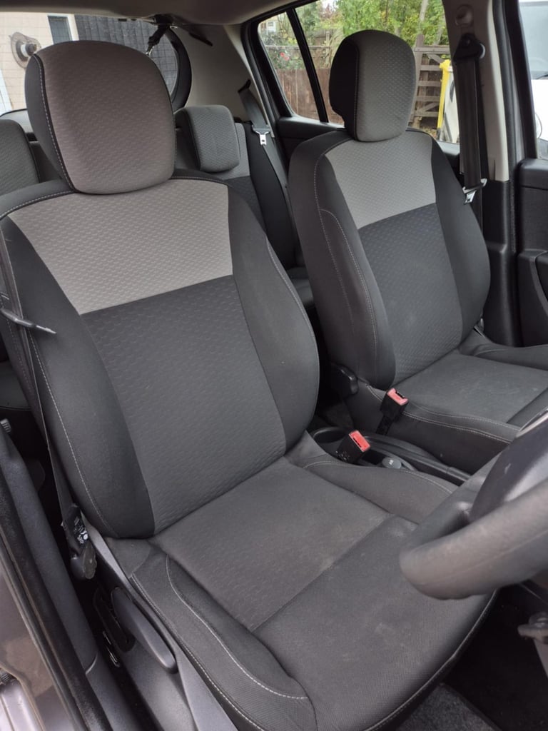 Renault, CLIO, Hatchback, 2010, Manual, 1149 (cc), 5 doors
