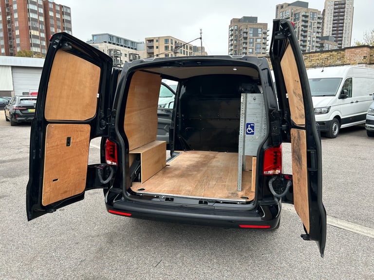 2021 Volkswagen Transporter 2.0 TDI 150 Highline Van DSG PANEL VAN Diesel Automatic