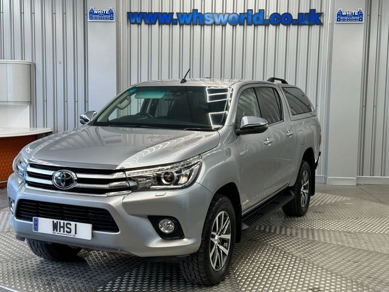2020 Toyota Hilux 2.4 INVINCIBLE 4WD D-4D DCB 147 BHP DOUBLE CAB PICK-UP Diesel Manual