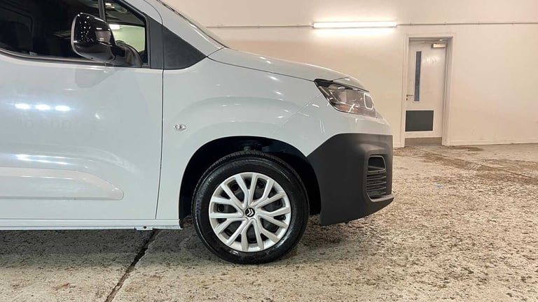 2023 Citroen Berlingo 1.5 BlueHDi 650Kg Driver Edition 100ps 6 Speed S/S Van Diesel Manual