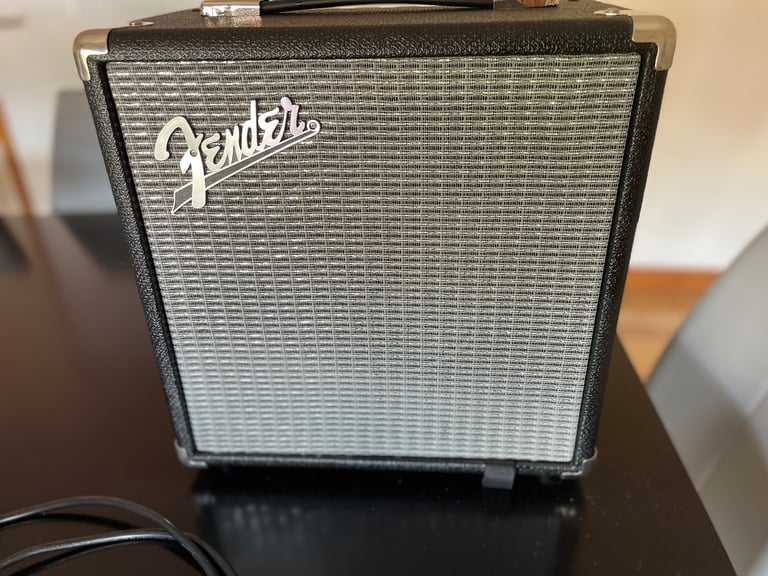 image for Fender 15w Rumble Bass guitar amp