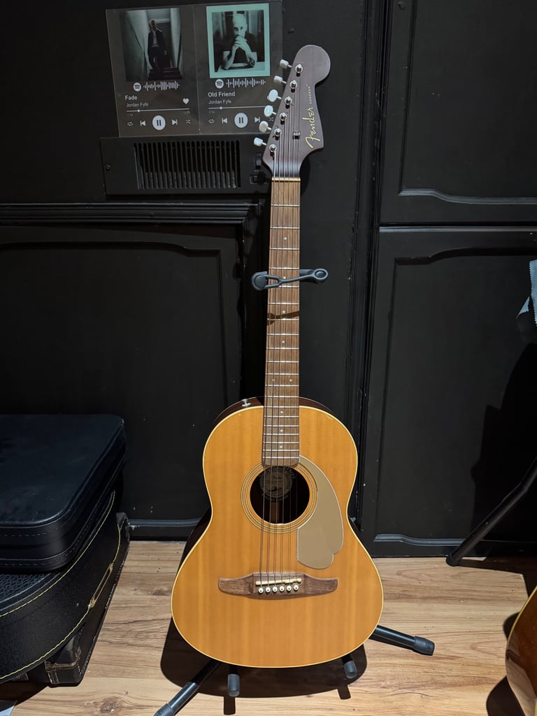 image for Fender Sonoran Mini