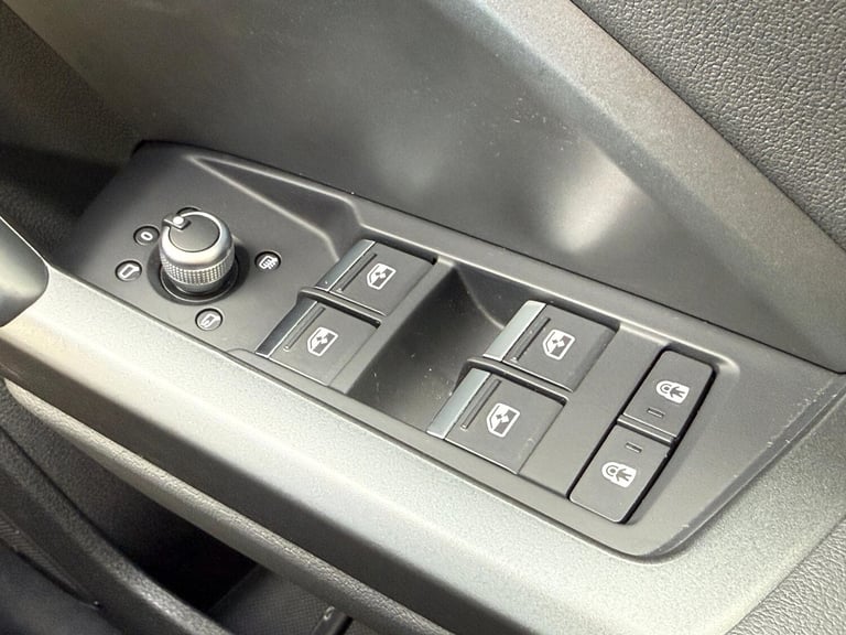 2023 Audi Q3 1.5 TFSI CoD 35 S line Sportback 5dr Petrol S Tronic Euro 6 (s/s) (150 ps) ESTATE Pe...