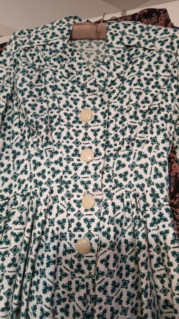 Beautiful 50s dress