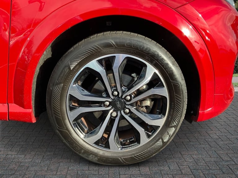 2023 Ford Puma 1.0 EcoBoost Hybrid mHEV ST-Line 5dr Hatchback Petrol Manual