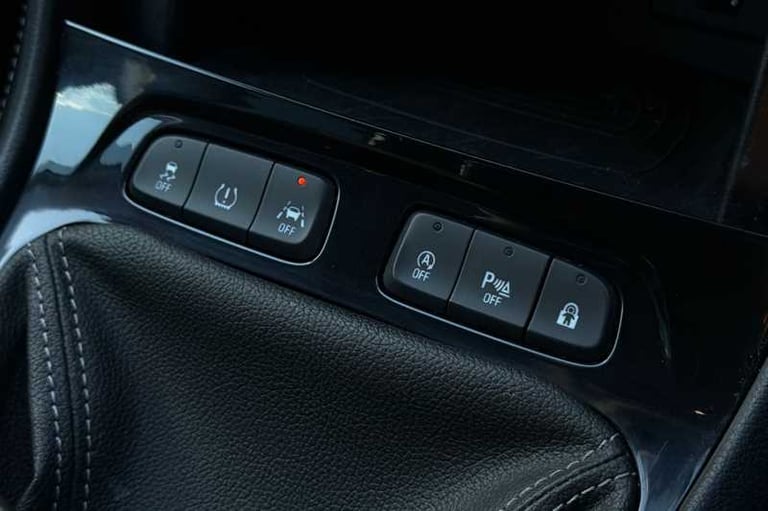 2019 Vauxhall Grandland X 1.5 Turbo D Sport Nav 5dr HATCHBACK DIESEL Manual