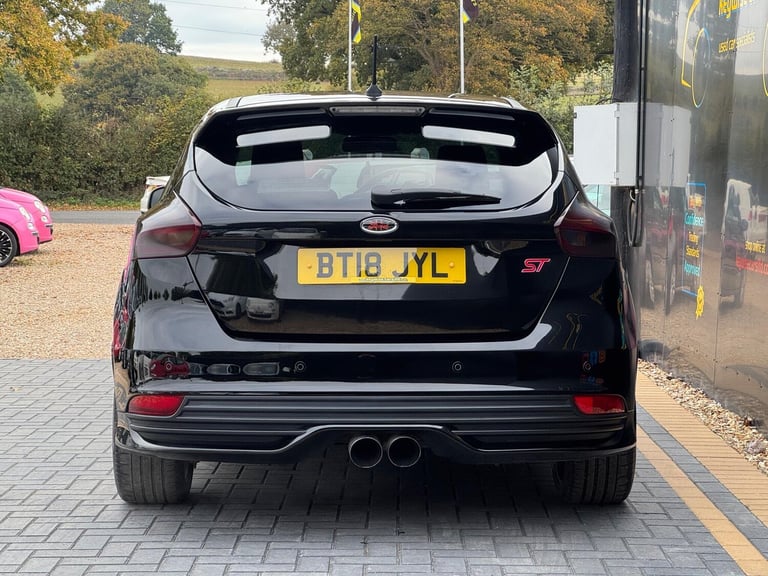 2018 Ford Focus 2.0T EcoBoost ST-3 Euro 6 (s/s) 5dr HATCHBACK Petrol Manual