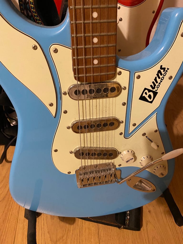burns guitars cobra