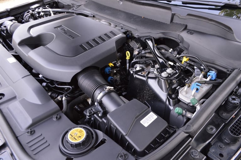 2022 Land Rover Range Rover Sport 3.0 D300 MHEV HSE Dynamic Black SUV 5dr Diesel Auto 4WD Euro 6 ...