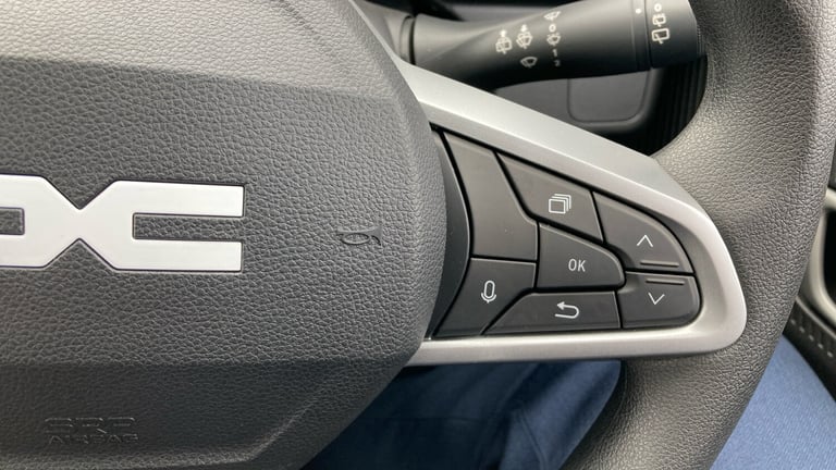 2025 Dacia Spring 27kWh Expression 65 48kW 5dr Auto Electric Hatchback Hatchback Electric Automatic