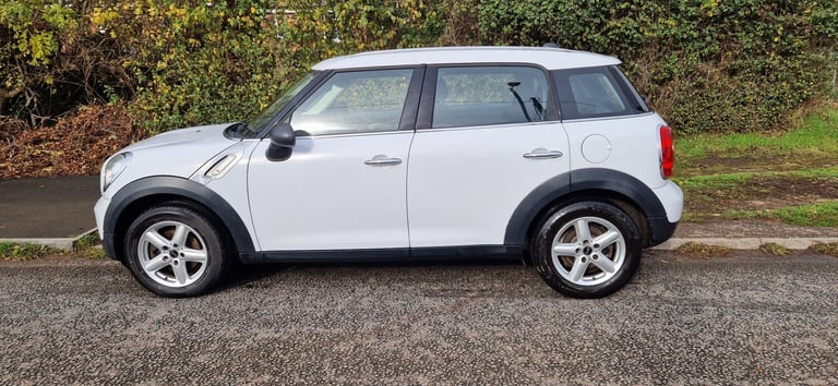 2012 MINI Countryman 1.6 One 5dr HATCHBACK Petrol Manual